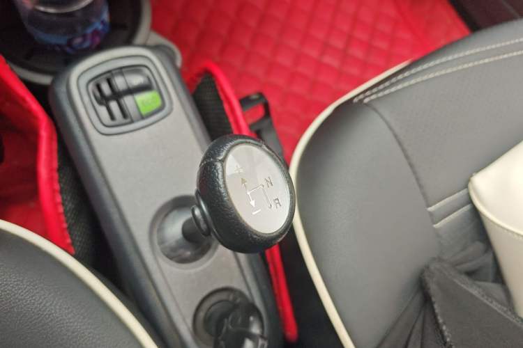 Used smart fortwo 2012 1.0 MHD Hardtop Standard Edition Gear Lever