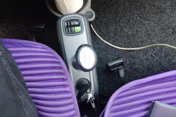Used smart fortwo 2012 1.0 MHD Hardtop Standard Edition Gear Lever