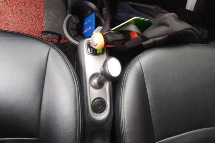 Used smart fortwo 2012 1.0 MHD Hardtop Comfort Edition Gear Lever