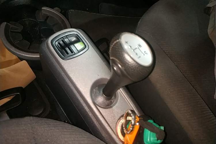Used smart fortwo 2012 1.0 MHD Hardtop Comfort Edition Gear Lever