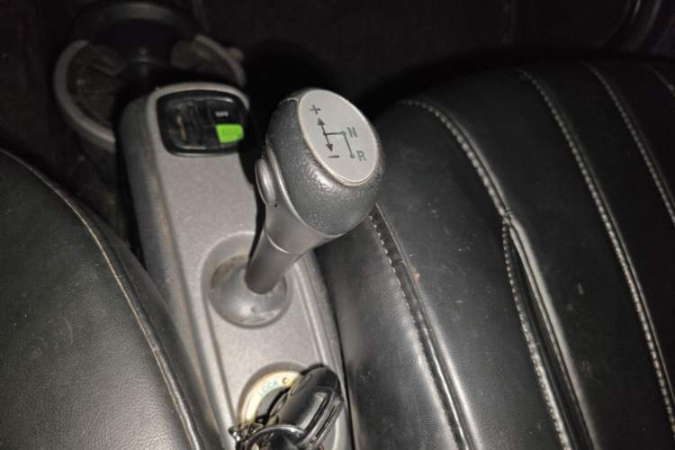 Used smart fortwo 2012 1.0 MHD Hardtop Standard Edition Gear Lever