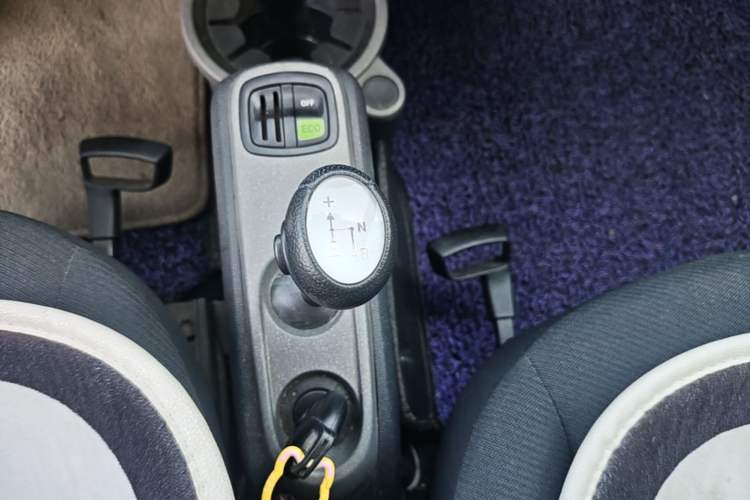 Used smart fortwo 2012 1.0 MHD Hardtop Standard Edition Gear Lever