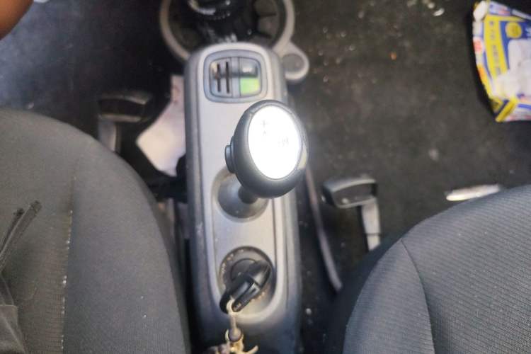 Used smart fortwo  Gear Lever