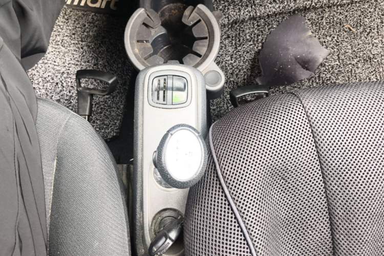 Used smart fortwo 2012 1.0 MHD Hardtop Standard Edition Gear Lever