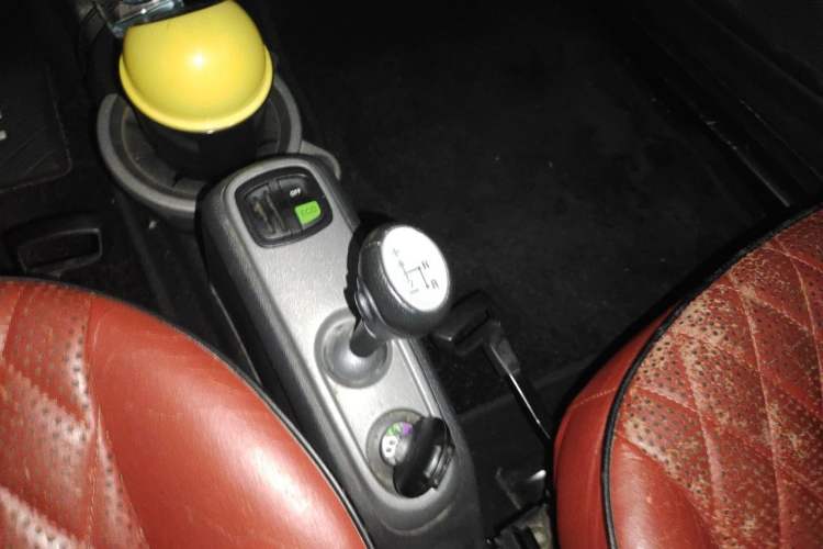 Used smart fortwo 2012 1.0 MHD Hardtop Standard Edition Gear Lever