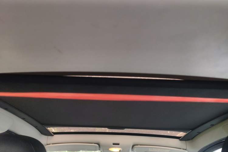 Used smart fortwo  Headliner