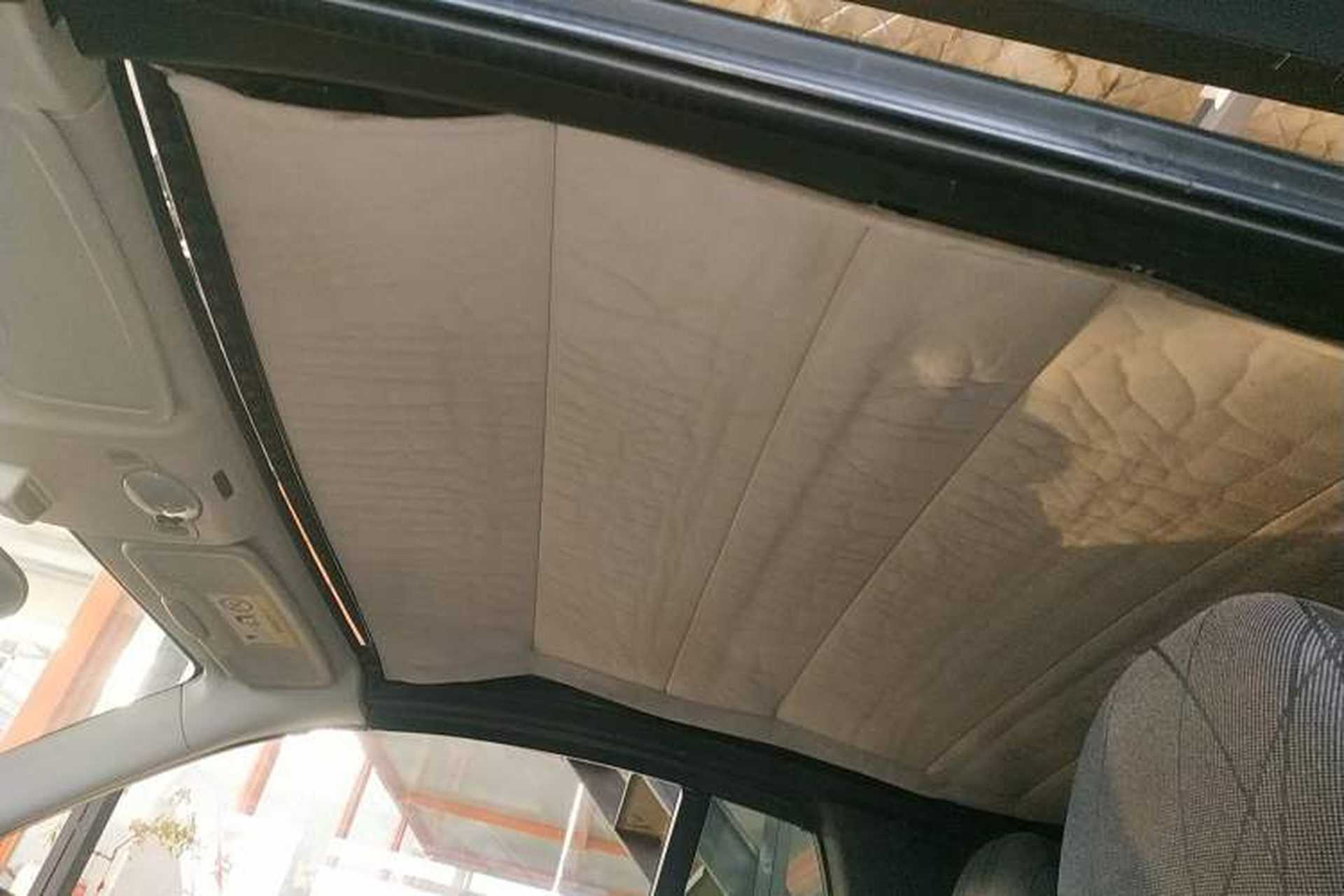 Used smart fortwo 2012 1.0 MHD Convertible Passion Edition Headliner