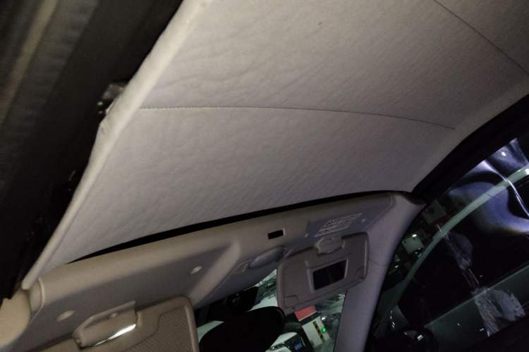 Used smart fortwo 2012 1.0T Convertible Passion Edition Headliner