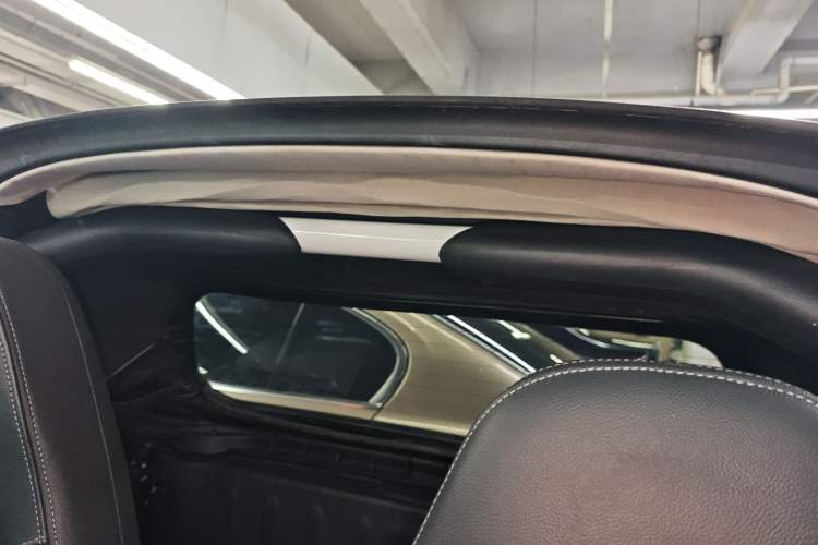 Used smart fortwo 2012 1.0T Convertible Passion Edition Headliner