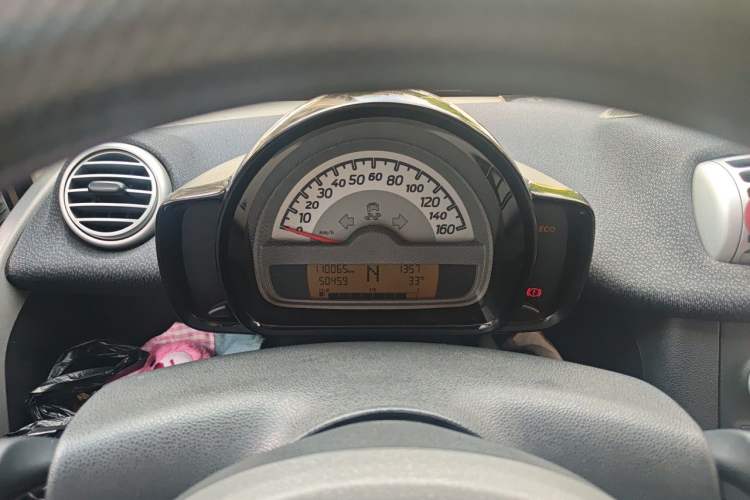 Used smart fortwo 2012 1.0 MHD Hardtop Comfort Edition Instrument Cluster