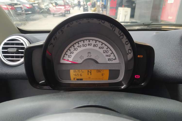 Used smart fortwo 2012 1.0 MHD Hardtop Comfort Edition Instrument Cluster