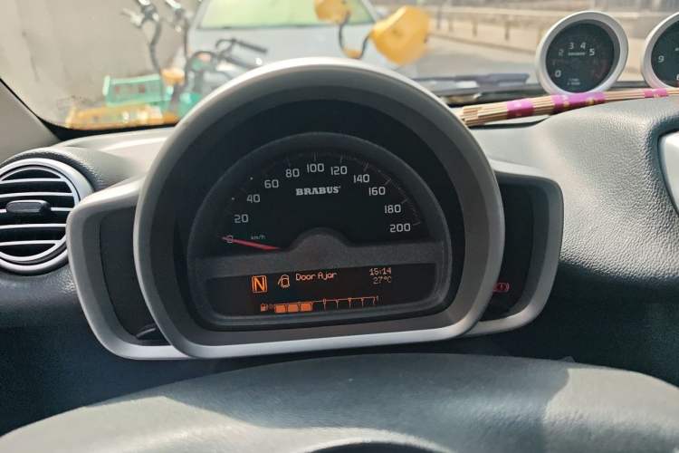 Used smart fortwo 2012 1.0T Bosu Xclusive Edition Instrument Cluster