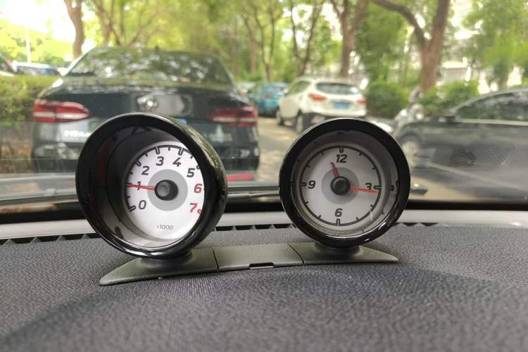 Used smart fortwo 2012 1.0T Hardtop Passion Edition Instrument Cluster