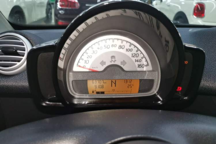 Used smart fortwo 2012 1.0 MHD Hardtop Standard Edition Instrument Cluster