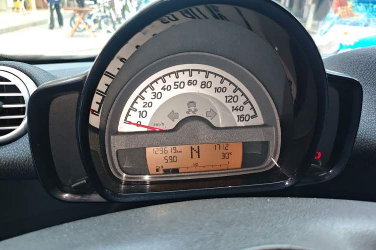 Used smart fortwo 2012 1.0 MHD Hardtop Standard Edition Instrument Cluster