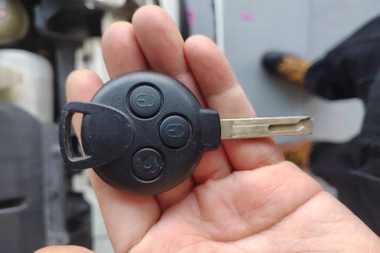 Used smart fortwo 2012 1.0 MHD Hardtop Standard Edition Interior 1