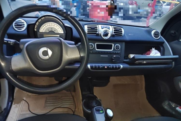 Used smart fortwo 2012 1.0 MHD Hardtop Comfort Edition Interior 2