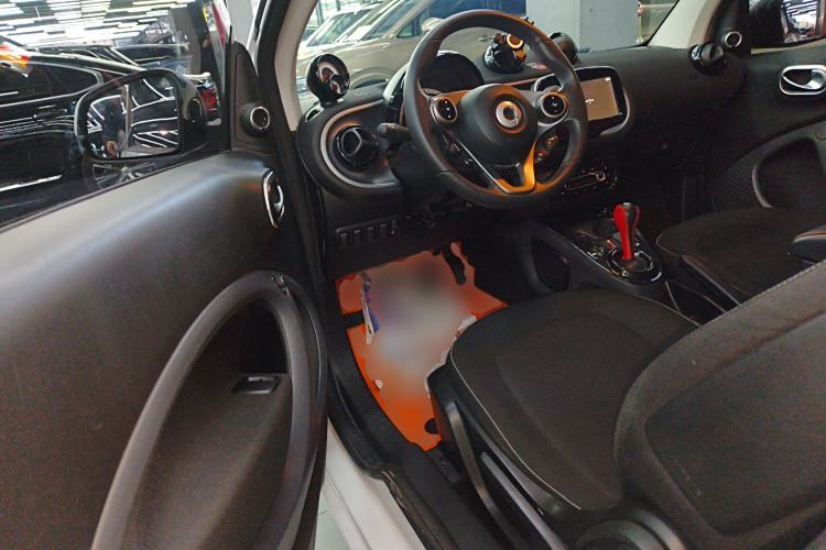 Used smart fortwo 2012 1.0 MHD Hardtop Comfort Edition Interior 3