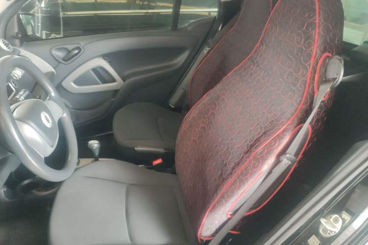 Used smart fortwo 2012 1.0 MHD Hardtop Comfort Edition Interior 4