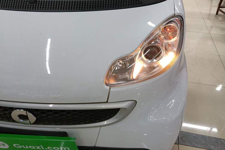Used smart fortwo 2012 1.0 MHD Convertible Passion Edition Left Front Headlight