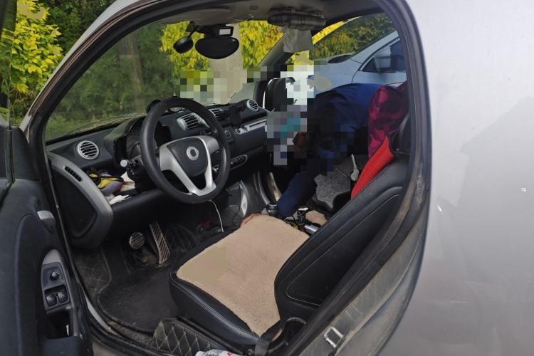 Used smart fortwo 2012 1.0T Hardtop Passion Edition Left Front Seat