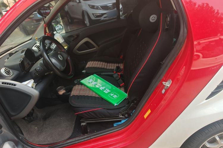 Used smart fortwo 2012 1.0 MHD Hardtop Standard Edition Left Front Seat