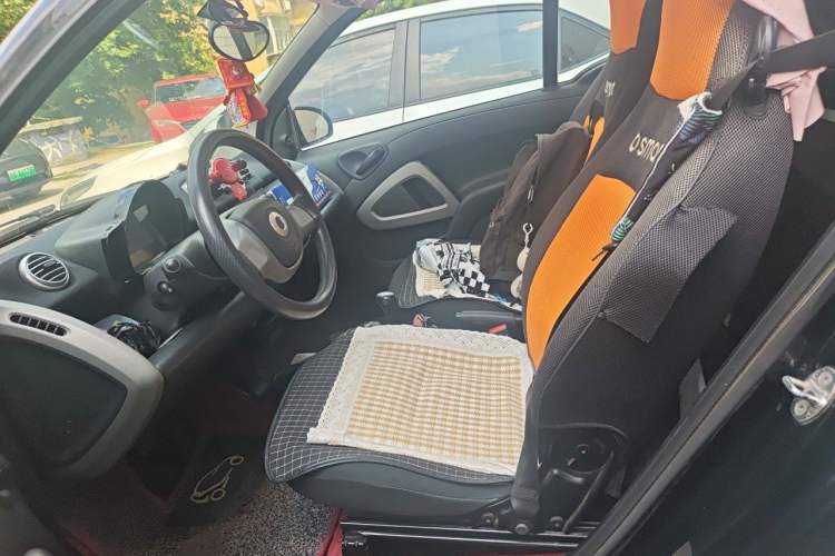 Used smart fortwo 2012 1.0 MHD Hardtop Comfort Edition Left Front Seat