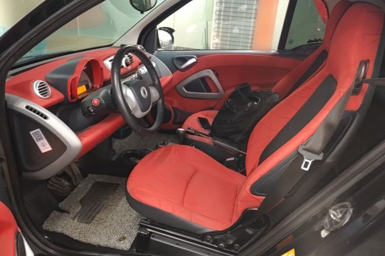 Used smart fortwo 2012 1.0 MHD Hardtop Passion Edition Left Front Seat