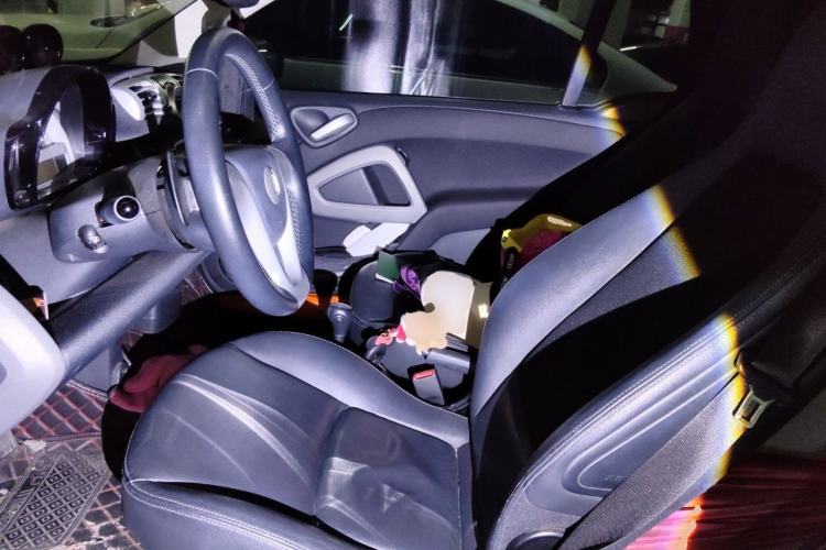 Used smart fortwo 2012 1.0T Convertible Passion Edition Left Front Seat