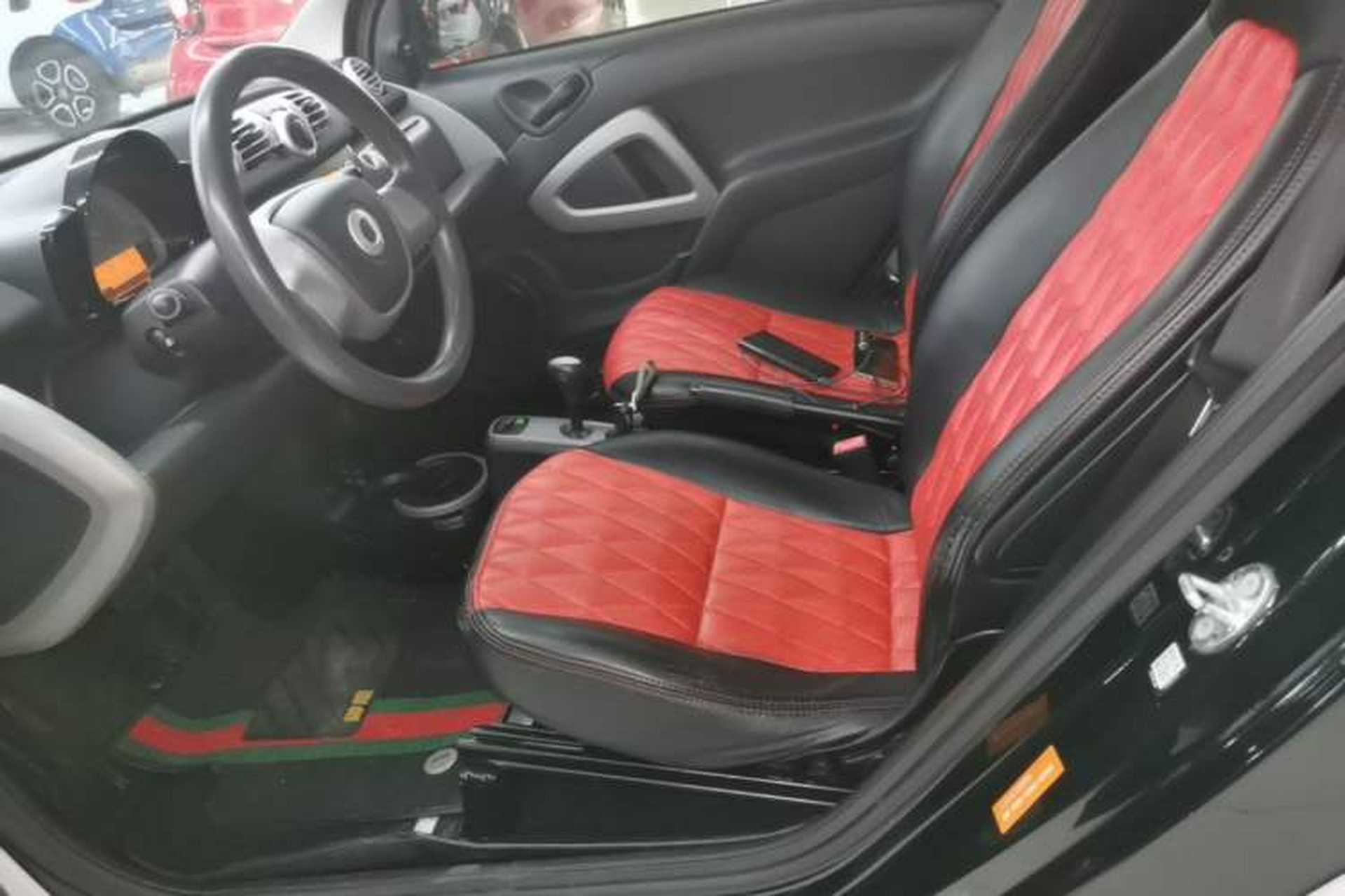 Used smart fortwo 2012 1.0 MHD Hardtop Standard Edition Left Front Seat