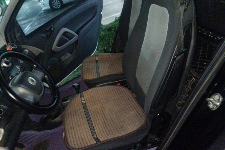 Used smart fortwo 2012 1.0 MHD Hardtop Standard Edition Left Front Seat