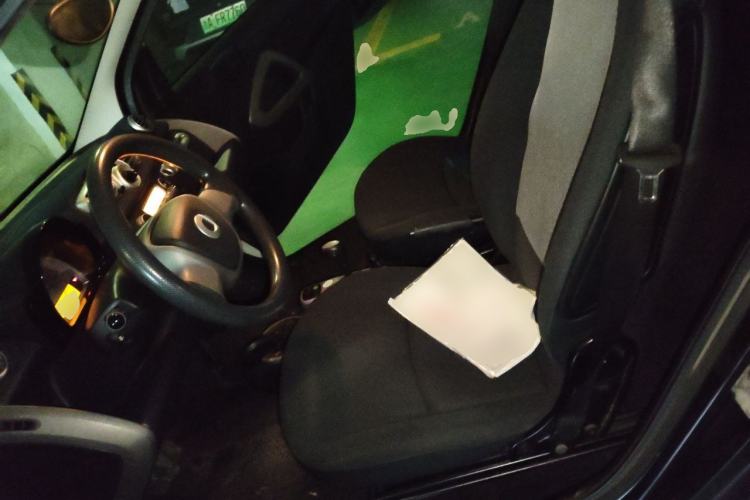 Used smart fortwo 2012 1.0 MHD Hardtop Standard Edition Left Front Seat