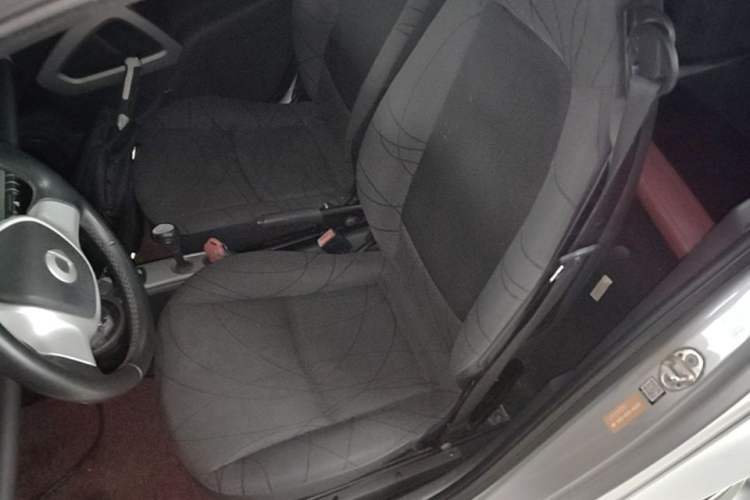 Used smart fortwo 2012 1.0 MHD Hardtop Passion Edition Left Front Seat
