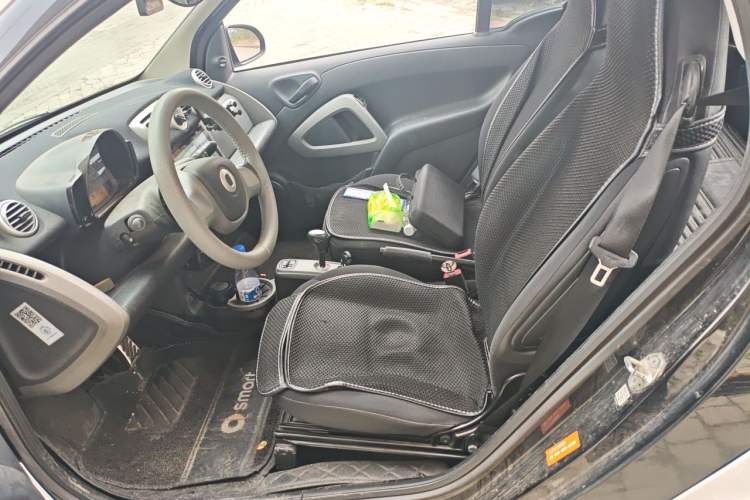 Used smart fortwo 2012 1.0 MHD Hardtop Standard Edition Left Rear Seat