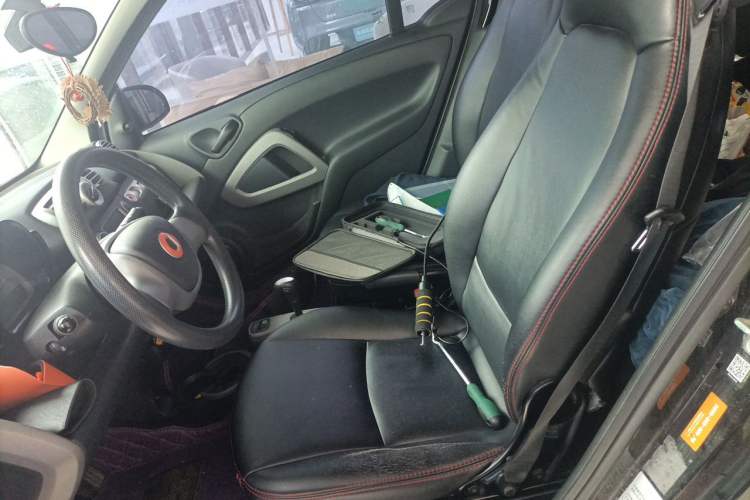 Used smart fortwo 2012 1.0 MHD Hardtop Comfort Edition Left Rear Seat