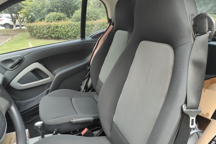 Used smart fortwo 2012 1.0 MHD Hardtop Standard Edition Left Rear Seat