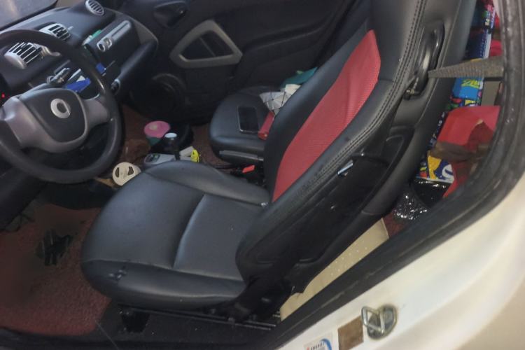 Used smart fortwo 2012 1.0 MHD Hardtop Comfort Edition Left Rear Seat
