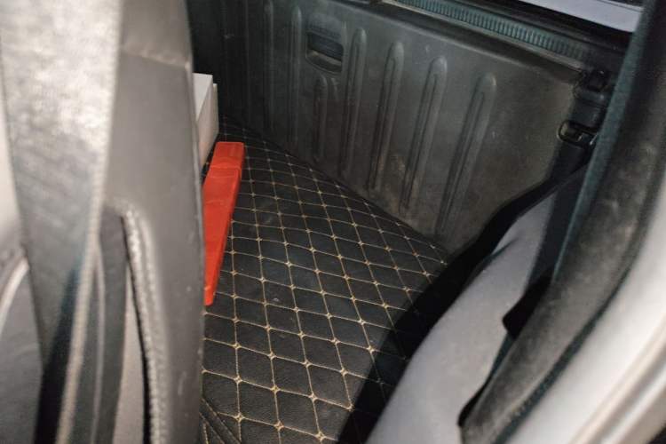 Used smart fortwo 2012 1.0 MHD Hardtop Standard Edition Left Rear Seat