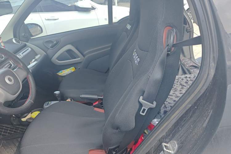 Used smart fortwo 2012 1.0 MHD Hardtop Standard Edition Left Rear Seat