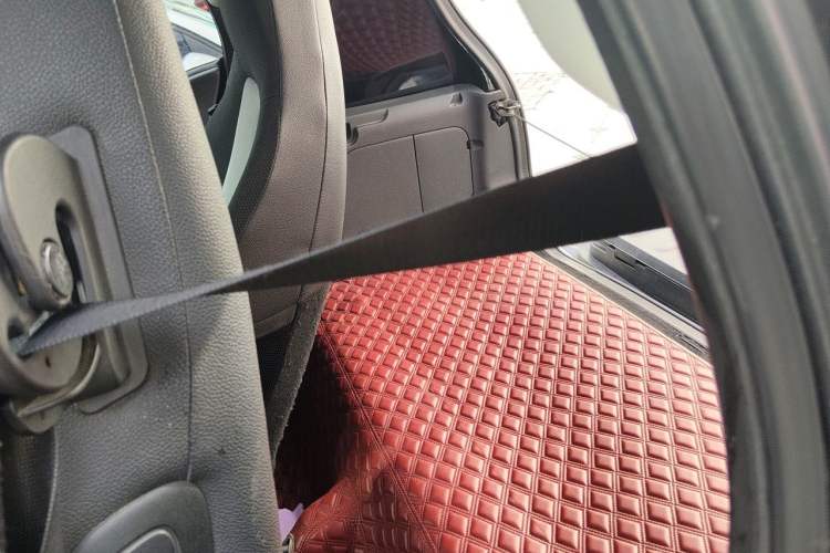 Used smart fortwo 2012 1.0 MHD Hardtop Standard Edition Left Rear Seat