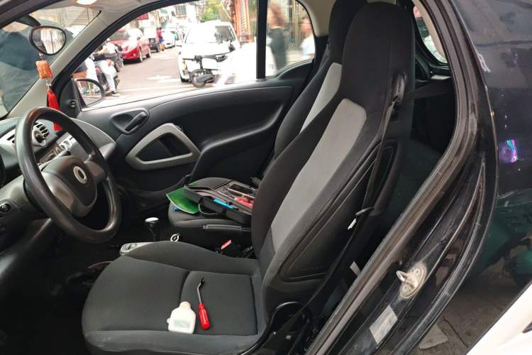 Used smart fortwo 2012 1.0 MHD Hardtop Standard Edition Left Rear Seat