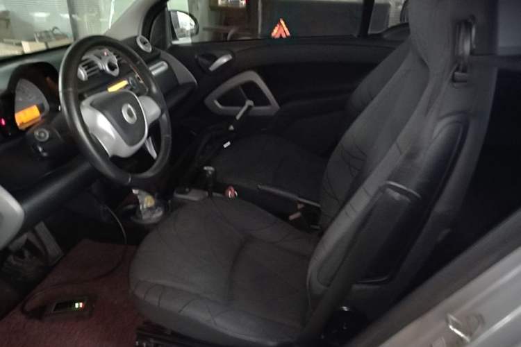 Used smart fortwo 2012 1.0 MHD Hardtop Passion Edition Left Rear Seat