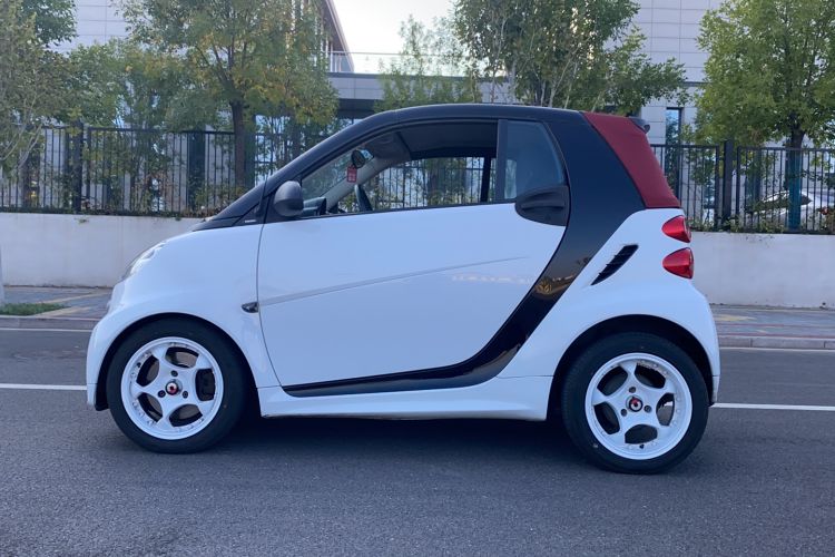 Used smart fortwo 2012 1.0 MHD Convertible Passion Edition Left Side