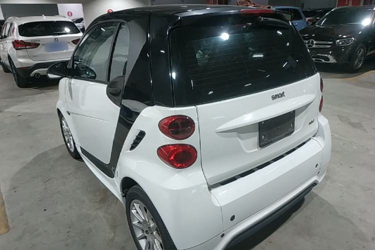 Used smart fortwo 2012 1.0 MHD Hardtop Comfort Edition Rear Left 45 Deg