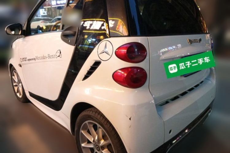Used smart fortwo 2012 1.0 MHD Hardtop Comfort Edition Rear Left 45 Deg