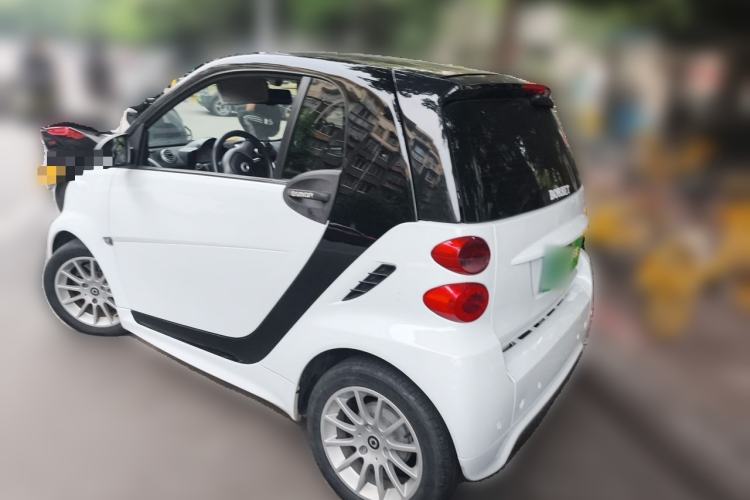 Used smart fortwo 2012 1.0 MHD Hardtop Comfort Edition Rear Left 45 Deg