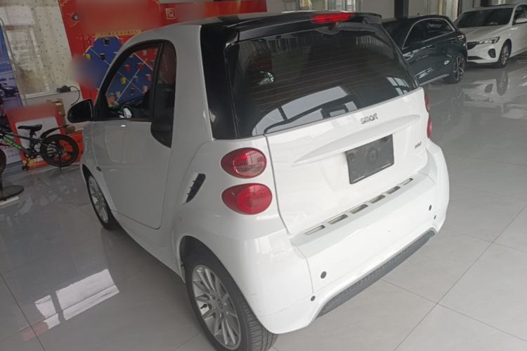Used smart fortwo 2012 1.0 MHD Hardtop Comfort Edition Rear Left 45 Deg
