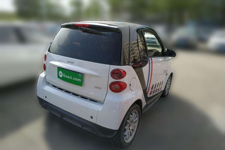Used smart fortwo 2012 1.0 MHD Hardtop Standard Edition Rear Right 45 Deg