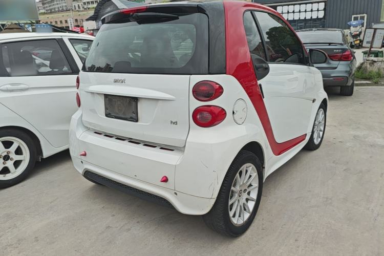 Used smart fortwo 2012 1.0 MHD Hardtop Comfort Edition Rear Right 45 Deg