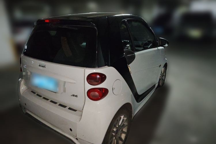 Used smart fortwo 2012 1.0 MHD Hardtop Comfort Edition Rear Right 45 Deg